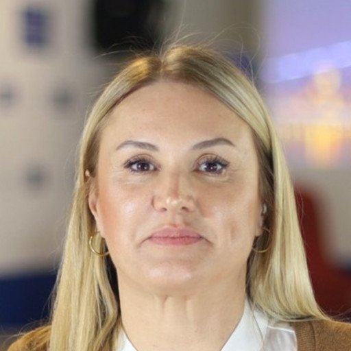 İzem Şahinkaya